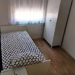 דירה Kolic ויר