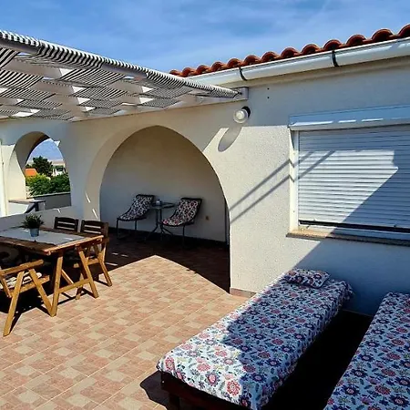 Kolic Apartmán *