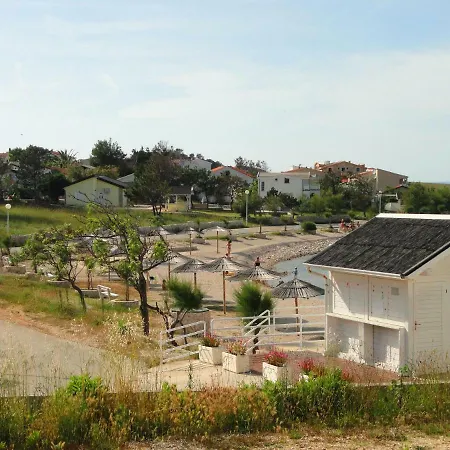 Apartment Kolic Vir